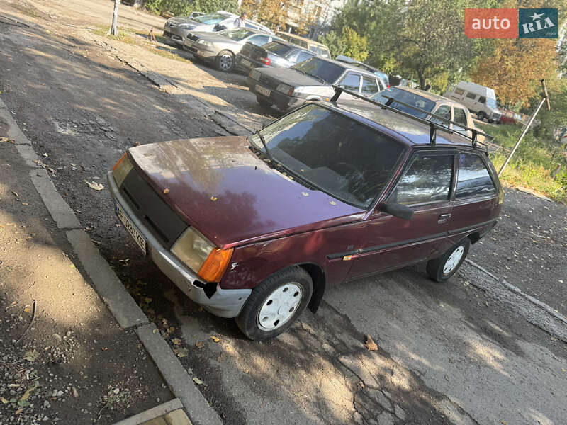 ЗАЗ 1102 Таврія-Нова 2000