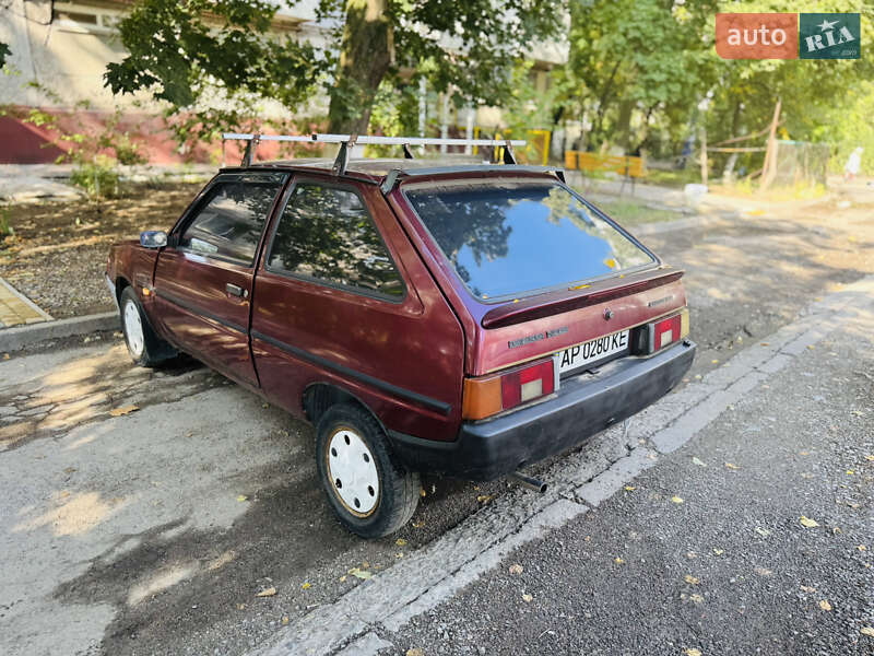 Хэтчбек ЗАЗ 1102 Таврия-Нова 2000 в Запорожье