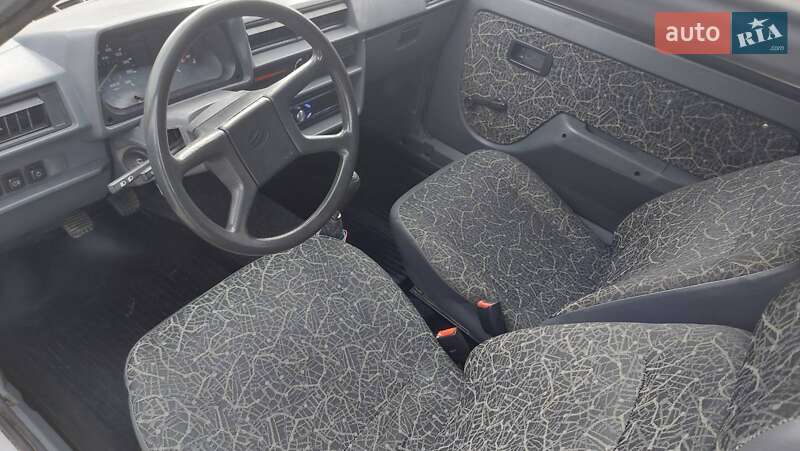 Хетчбек ЗАЗ 1102 Таврія-Нова 2007 в Могилів-Подільському фото 8 Хетчбек ЗАЗ 1102 Таврія-Нова 2007 в Могилів-Подільському