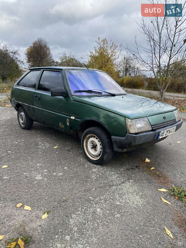 Хетчбек ЗАЗ 1102 Таврія-Нова 2003 в Тульчині фото 3 Хетчбек ЗАЗ 1102 Таврія-Нова 2003 в Тульчині