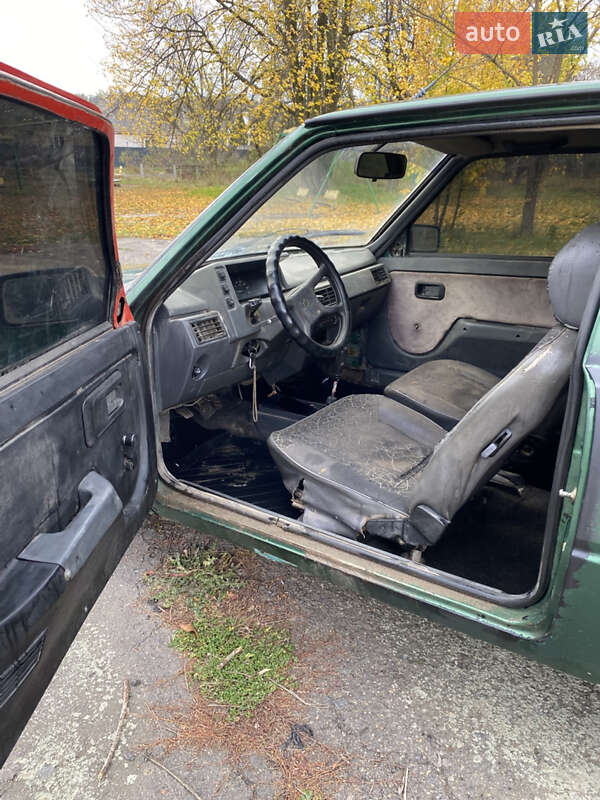 Хетчбек ЗАЗ 1102 Таврія-Нова 2003 в Тульчині фото 7 Хетчбек ЗАЗ 1102 Таврія-Нова 2003 в Тульчині
