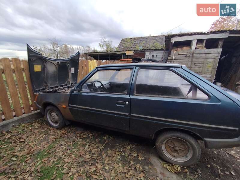 Хэтчбек ЗАЗ 1102 Таврия-Нова 2004 в Городке