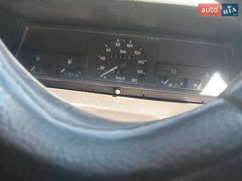 Хетчбек ЗАЗ 1102 Таврія-Нова 2004 в Кам'янець-Подільському фото 2 Хетчбек ЗАЗ 1102 Таврія-Нова 2004 в Кам'янець-Подільському