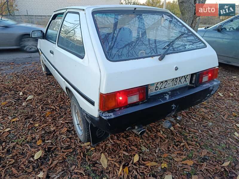 Хетчбек ЗАЗ 1102 Таврія-Нова 1999 в Синельниковому фото Хетчбек ЗАЗ 1102 Таврія-Нова 1999 в Синельниковому