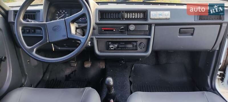 Хетчбек ЗАЗ 1102 Таврія-Нова 2006 в Одесі
