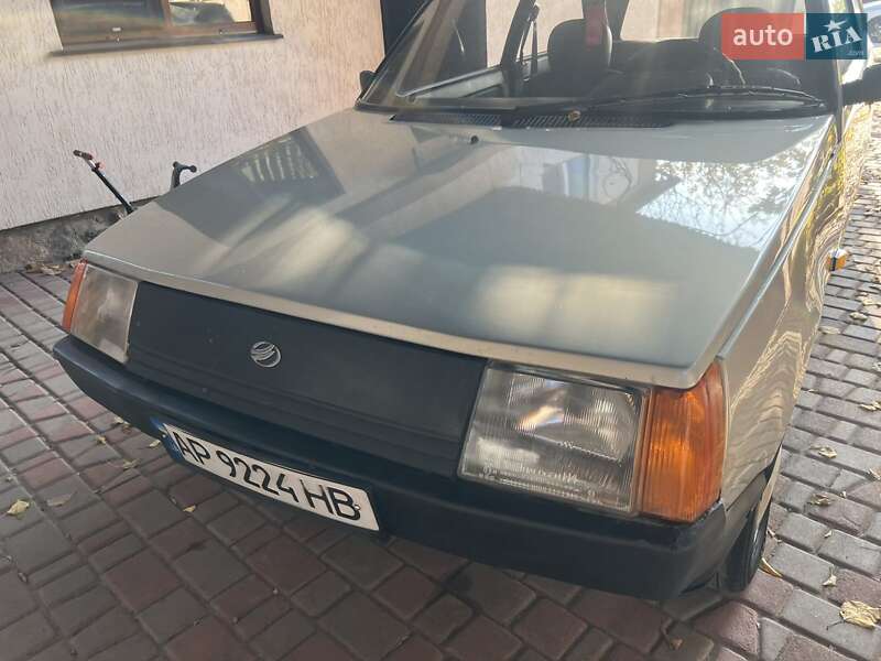 Хэтчбек ЗАЗ 1102 Таврия-Нова 2006 в Запорожье фото 9 Хэтчбек ЗАЗ 1102 Таврия-Нова 2006 в Запорожье