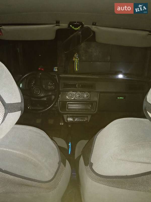 Хэтчбек ЗАЗ 1102 Таврия-Нова 2003 в Хмельницком фото 2 Хэтчбек ЗАЗ 1102 Таврия-Нова 2003 в Хмельницком