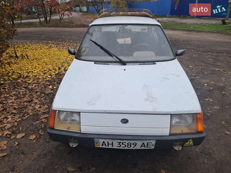 Хэтчбек ЗАЗ 1102 Таврия-Нова 2004 в Славянске фото 5 Хэтчбек ЗАЗ 1102 Таврия-Нова 2004 в Славянске