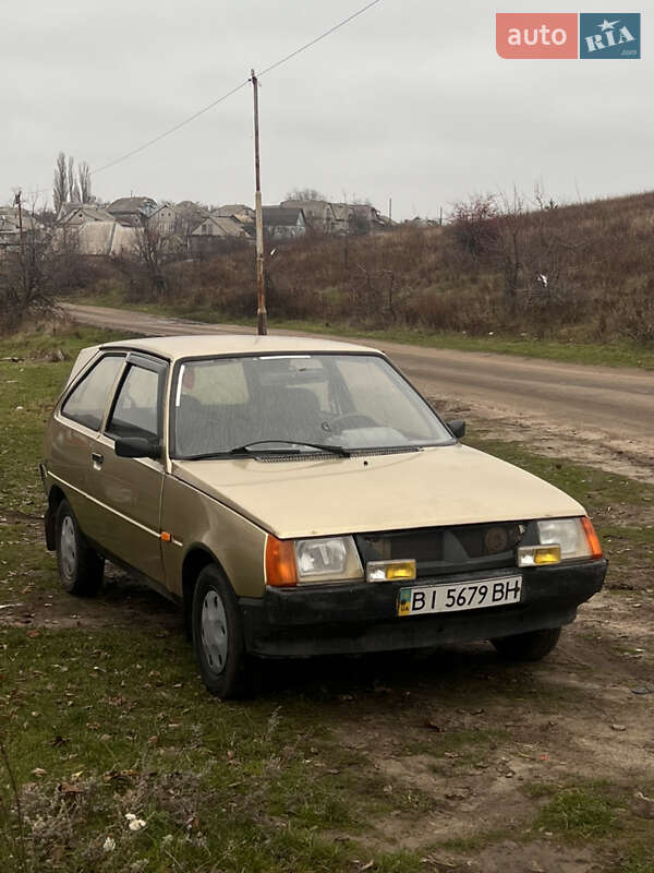 Хетчбек ЗАЗ 1102 Таврія-Нова 2003 в Світловодську фото 4 Хетчбек ЗАЗ 1102 Таврія-Нова 2003 в Світловодську