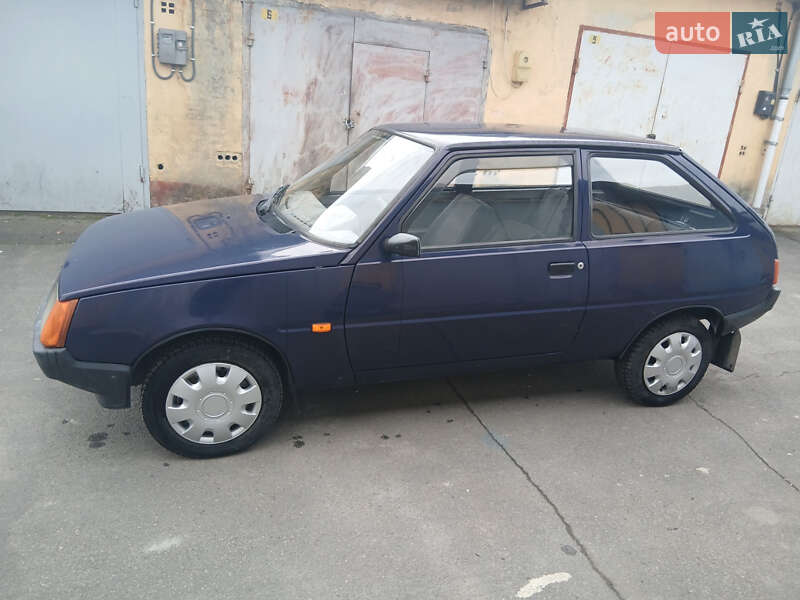 Хэтчбек ЗАЗ 1102 Таврия-Нова 2004 в Хмельницком