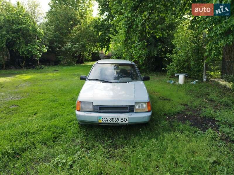 Хэтчбек ЗАЗ 1102 Таврия-Нова 2004 в Шполе