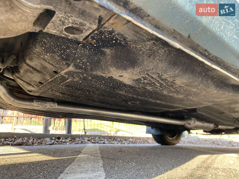 Хетчбек ЗАЗ 1102 Таврія-Нова 2003 в Києві