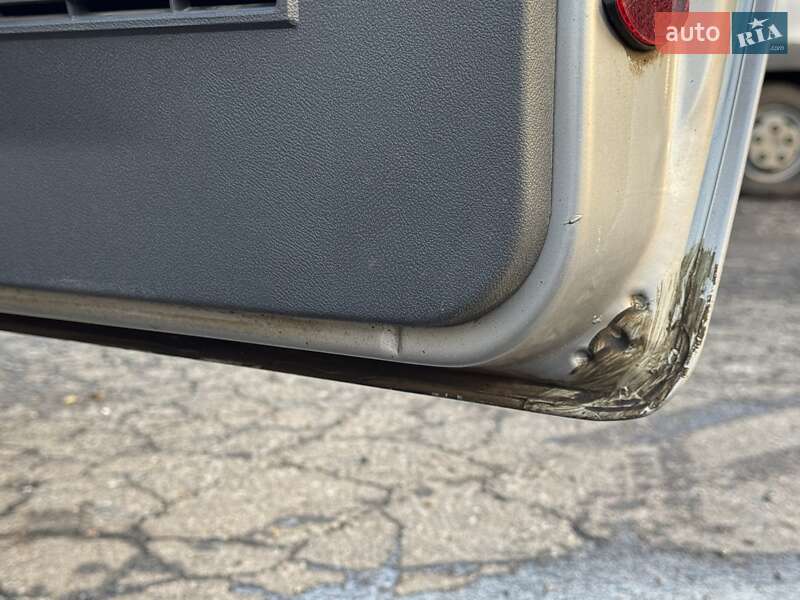 Хетчбек ЗАЗ 1102 Таврія-Нова 1998 в Одесі