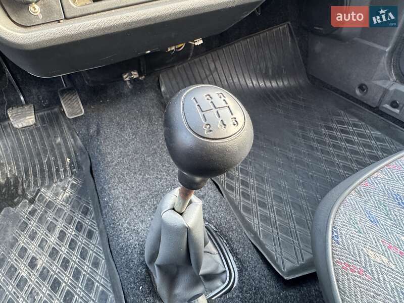 Хетчбек ЗАЗ 1102 Таврія-Нова 1998 в Одесі