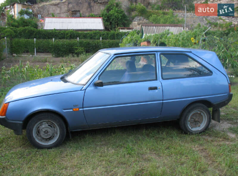 Хетчбек ЗАЗ 1102 Таврія-Нова 2003 в Запоріжжі фото Хетчбек ЗАЗ 1102 Таврія-Нова 2003 в Запоріжжі