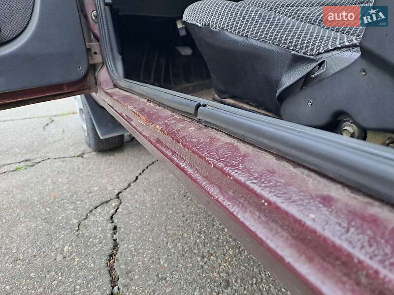 Хетчбек ЗАЗ 1102 Таврія-Нова 2006 в Підгородному фото 34 Хетчбек ЗАЗ 1102 Таврія-Нова 2006 в Підгородному
