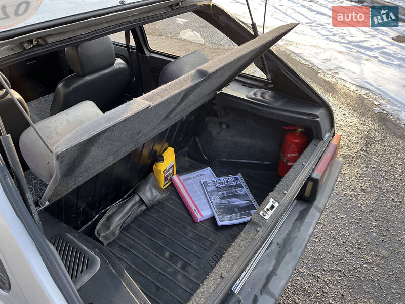 Хэтчбек ЗАЗ 1102 Таврия-Нова 2003 в Днепре