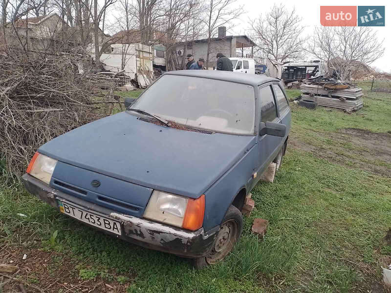 ЗАЗ 1102 Таврія-Нова 2003 ЗАЗ 1102 Таврія-Нова 2003