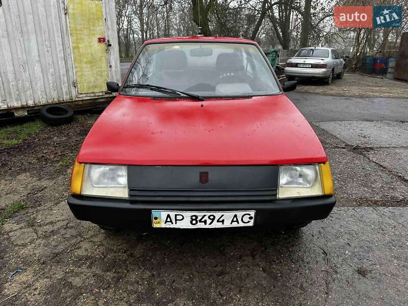 Хетчбек ЗАЗ 1102 Таврія-Нова 1998 в Овідіополі