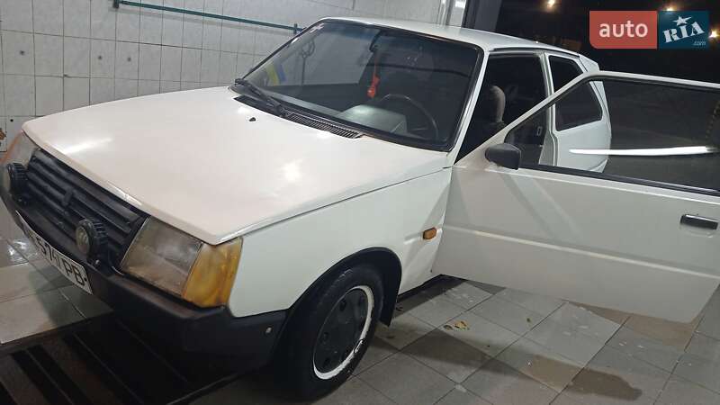 ЗАЗ 1102 Таврия-Нова 2003 ЗАЗ 1102 Таврия-Нова 2003