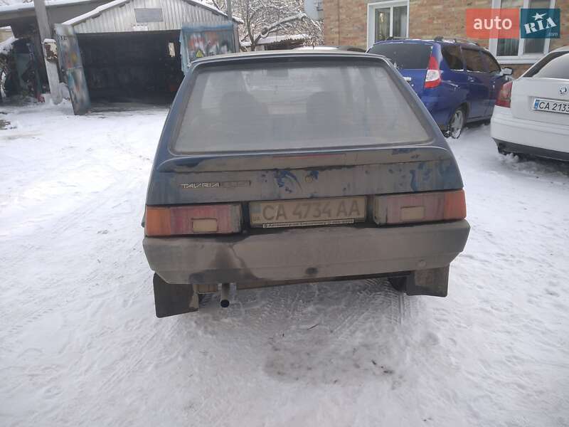 Хэтчбек ЗАЗ 1102 Таврия-Нова 2004 в Корсуне-Шевченковском фото 4 Хэтчбек ЗАЗ 1102 Таврия-Нова 2004 в Корсуне-Шевченковском