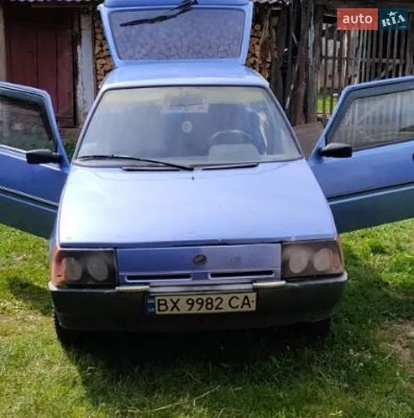 ЗАЗ 1102 Таврія-Нова
