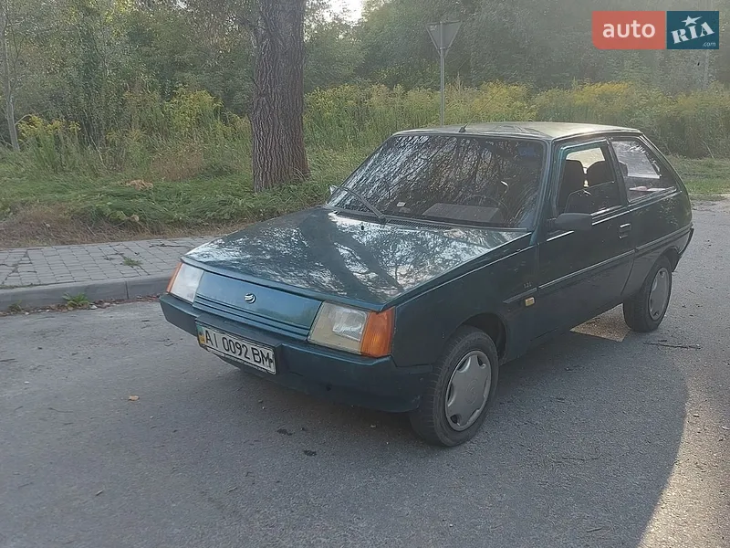 ЗАЗ 1102 Таврія-Нова