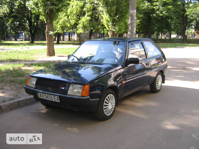 Хэтчбек ЗАЗ 1102 Таврия 2004 в Харькове фото 3 Хэтчбек ЗАЗ 1102 Таврия 2004 в Харькове