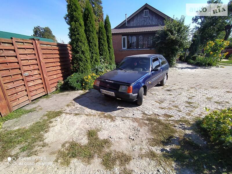 ЗАЗ 1102 Таврия