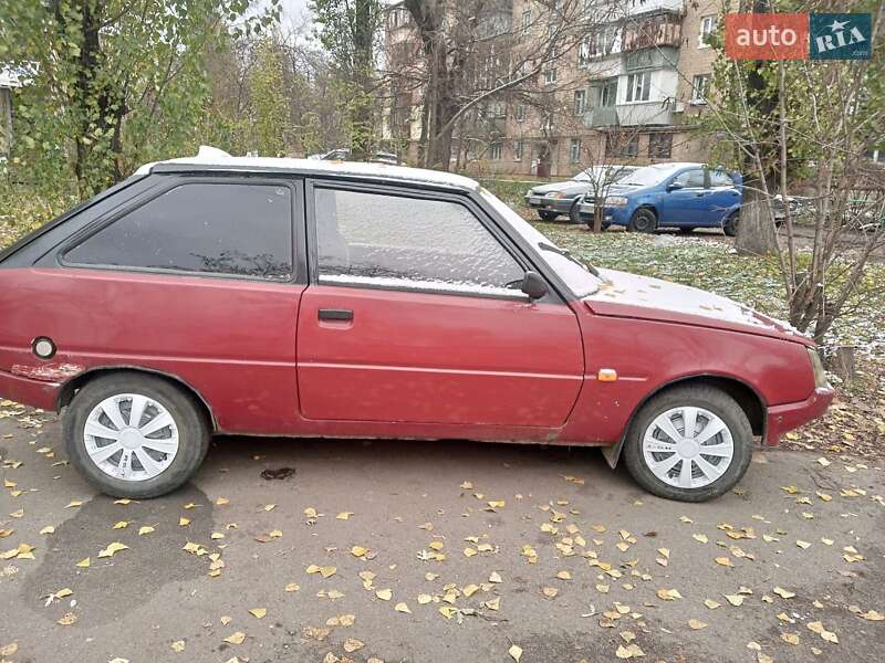 Седан ЗАЗ 1102 Таврия 1994 в Киеве