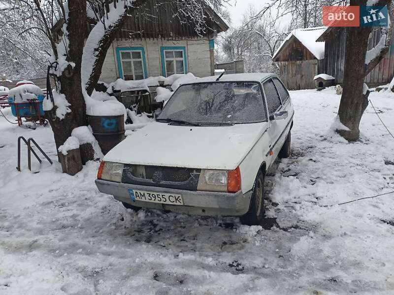 Хетчбек ЗАЗ 1102 Таврія 2003 в Лугинах