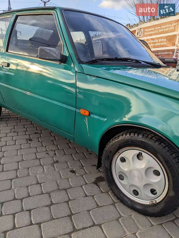 Хэтчбек ЗАЗ 1102 Таврия 2002 в Ивано-Франковске