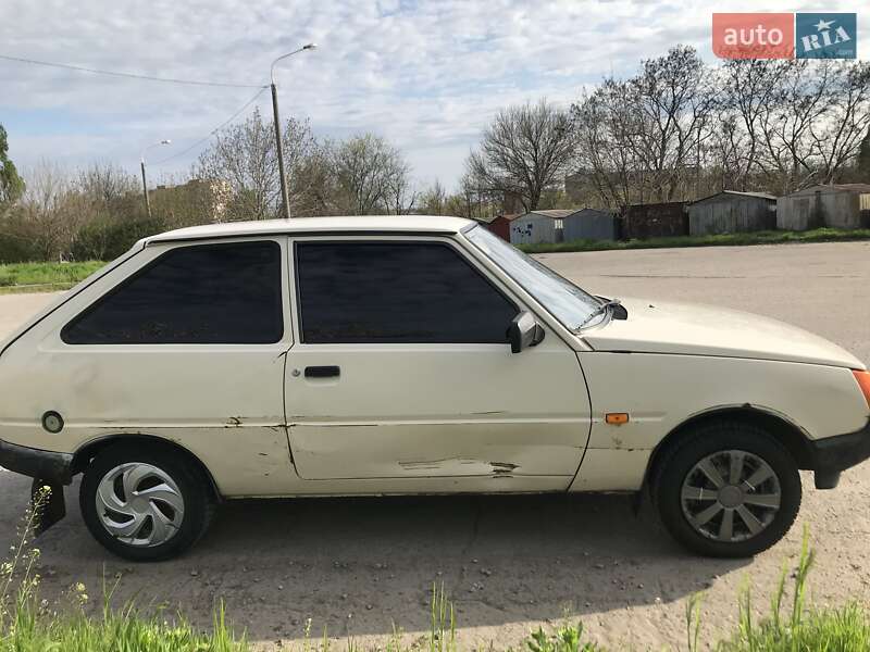 Хетчбек ЗАЗ 1102 Таврія 2003 в Запоріжжі