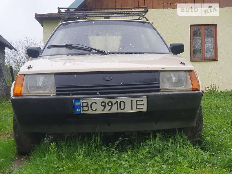 Хэтчбек ЗАЗ 1102 Таврия 2003 в Бориславе фото 3 Хэтчбек ЗАЗ 1102 Таврия 2003 в Бориславе