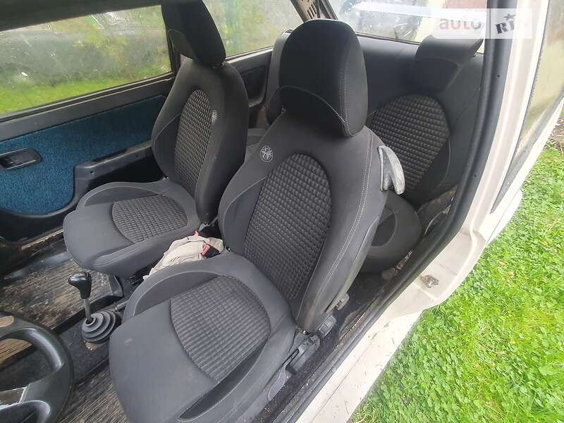 Хэтчбек ЗАЗ 1102 Таврия 2003 в Бориславе фото 8 Хэтчбек ЗАЗ 1102 Таврия 2003 в Бориславе