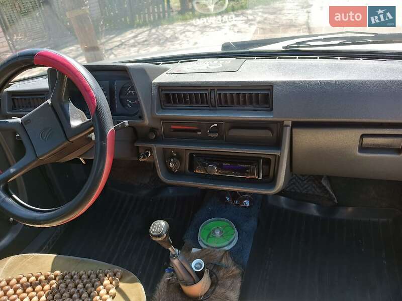 Хэтчбек ЗАЗ 1102 Таврия 1999 в Кривом Роге