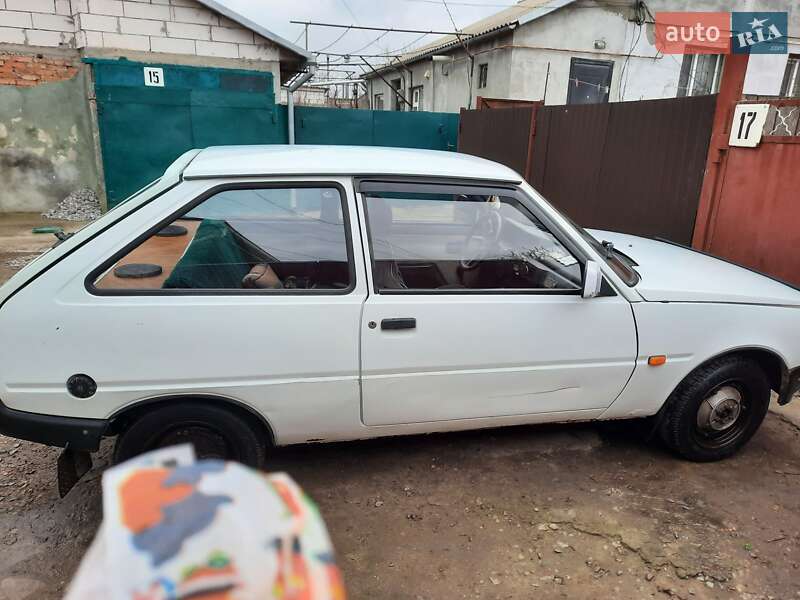 Хетчбек ЗАЗ 1102 Таврія 1992 в Ізмаїлі