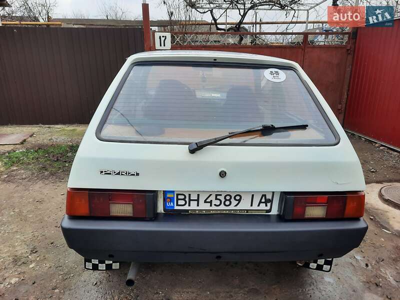 Хетчбек ЗАЗ 1102 Таврія 1992 в Ізмаїлі