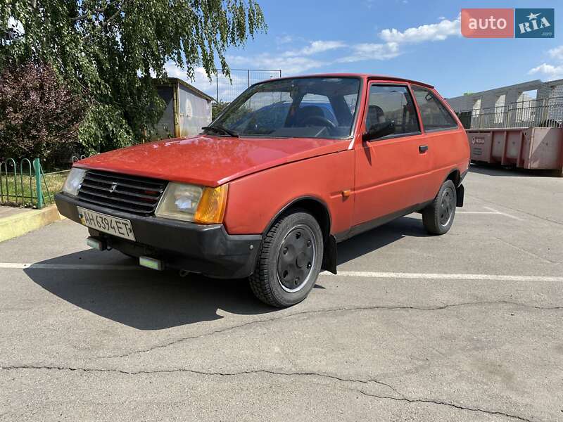 Хетчбек ЗАЗ 1102 Таврія 1995 в Вишневому