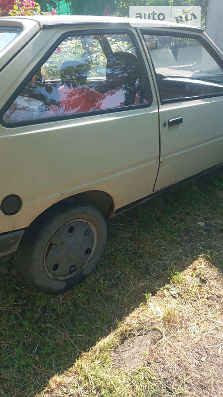 Хетчбек ЗАЗ 1102 Таврія 1993 в Кам'янському