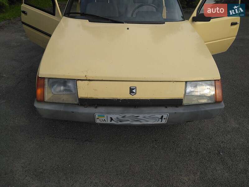 Хетчбек ЗАЗ 1102 Таврія 1991 в Старому Самборі