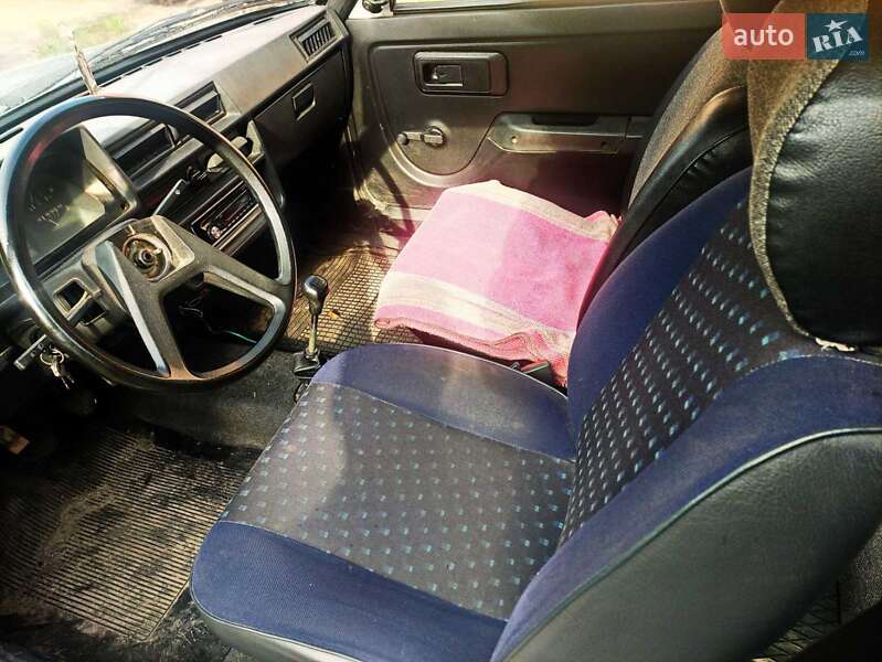 Хетчбек ЗАЗ 1102 Таврія 1996 в Славуті