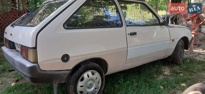 Хетчбек ЗАЗ 1102 Таврія 1992 в Іршаві