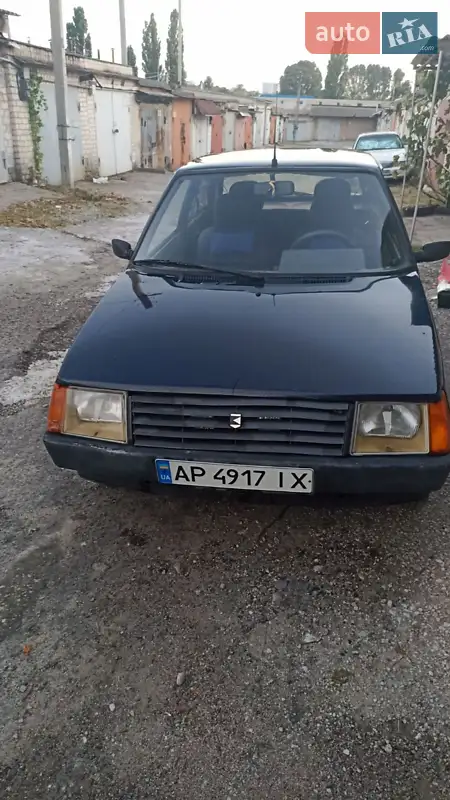 ЗАЗ 1102 Таврія 2000