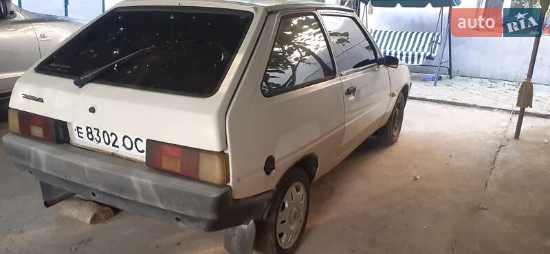 Хетчбек ЗАЗ 1102 Таврія 1992 в Іршаві