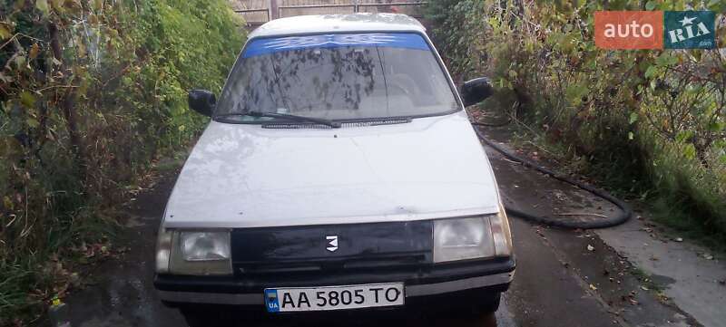 Хетчбек ЗАЗ 1102 Таврія 1998 в Бериславі