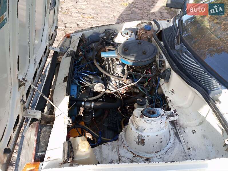 Хэтчбек ЗАЗ 1102 Таврия 1990 в Новоукраинке