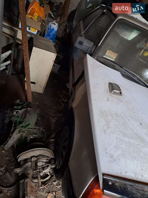 Хетчбек ЗАЗ 1102 Таврія 1997 в Запоріжжі