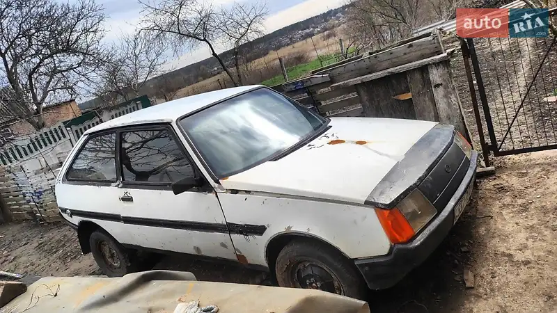 ЗАЗ 1102 Таврія