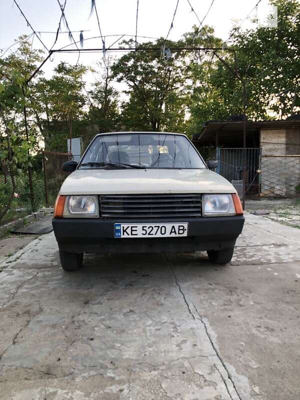 ЗАЗ 1102 Таврия 1990